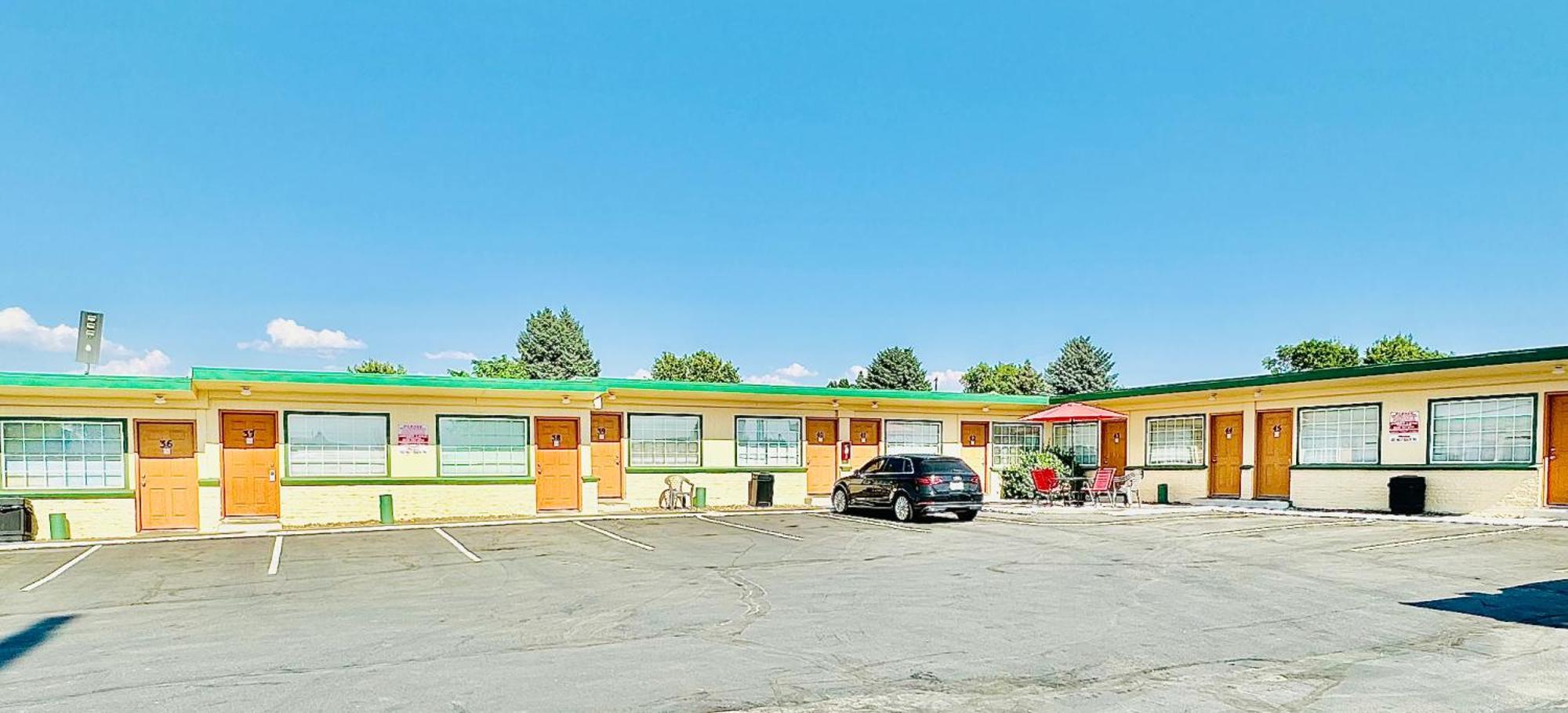 Sage N Sand Motel Мозес-Лейк Экстерьер фото
