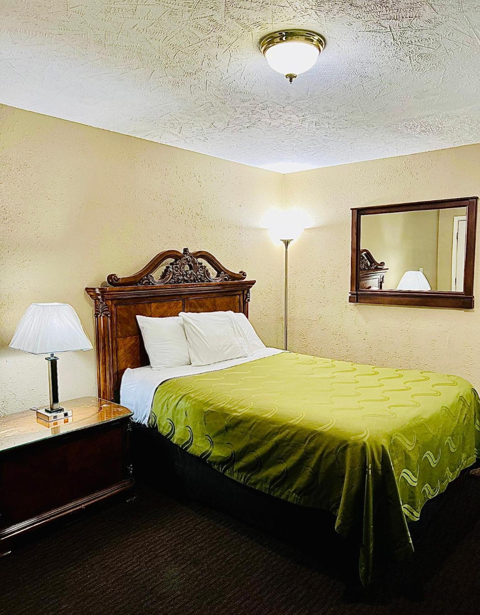 Sage N Sand Motel Мозес-Лейк Экстерьер фото